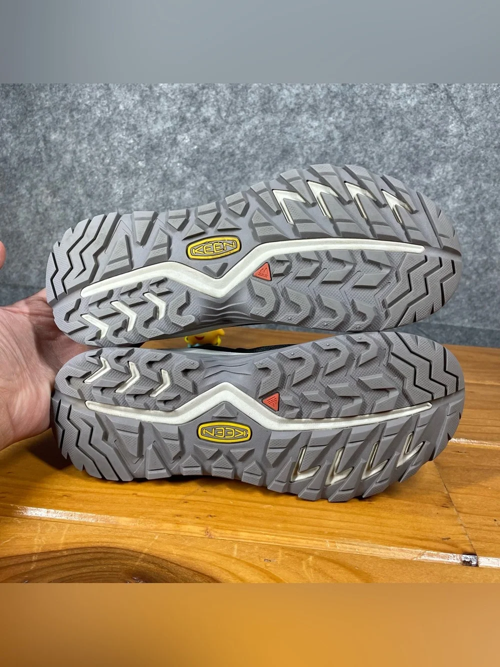 KEEN Versacore Speed Women Size 7 Black Gray Trail Hiking Shoes 1029045 Gorpcore